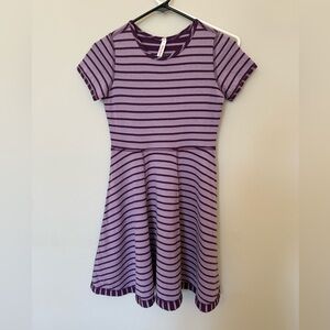 Hanna Andersson Purple and Lavender reversible Striped Dress, size 140